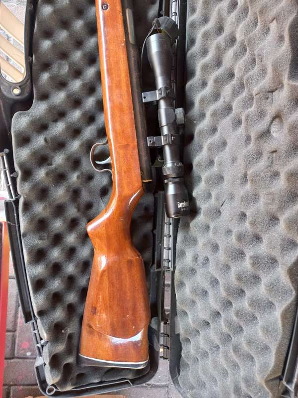 CHINA B3 4.5m AIR PELLET RIFLE WITH +- 3000 OF 9 DIFFERENT KINDS OF GAMO PELLETS AVAILABLE R3000