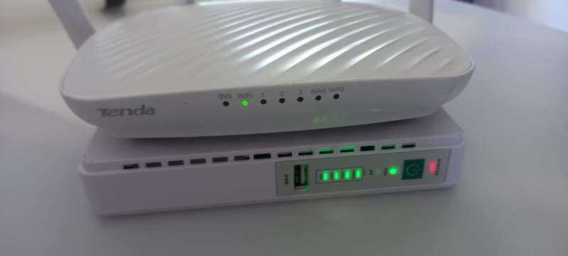 Mini Wifi/CCTV UPS 8800 maH