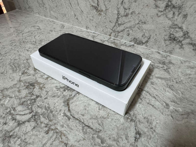 iPhone 13 128GB Green