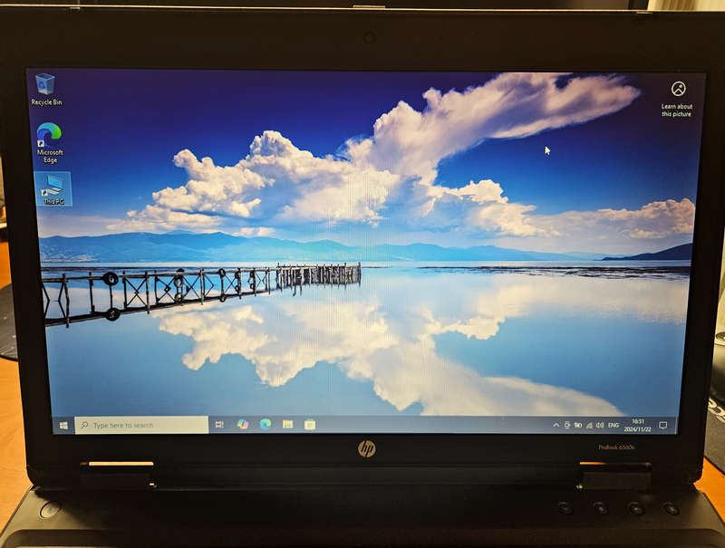 HP 6560B Laptop Computer - i3 - 8Gb RAM - 320Gb Drive - Charger & Case - Win 10