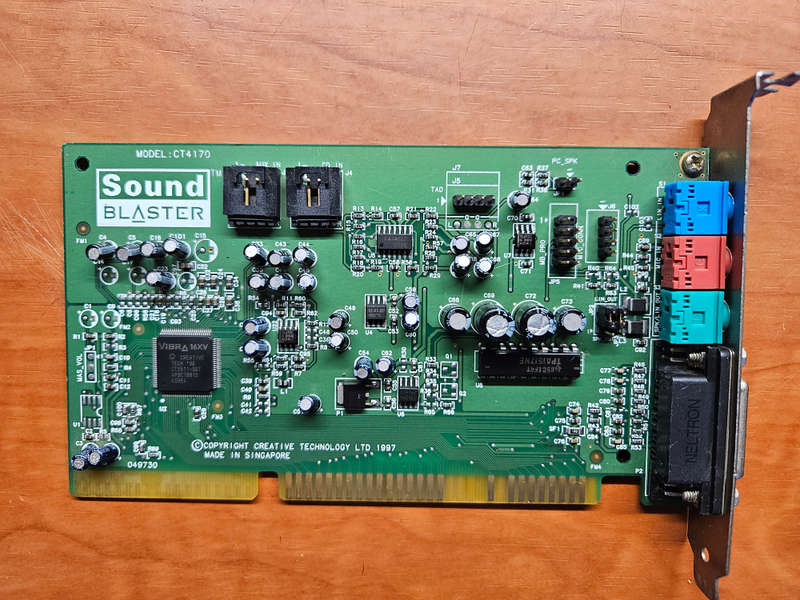 Sound Blaster Vibra 16 PnP ISA Sound (1997)  & Analog Joystick