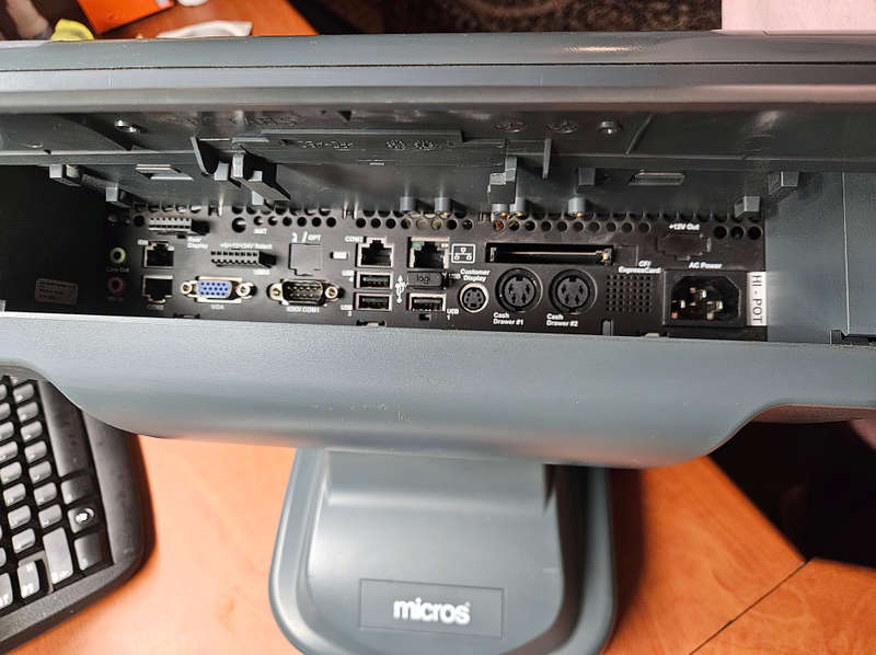 Micros All-in-One Desktop PC