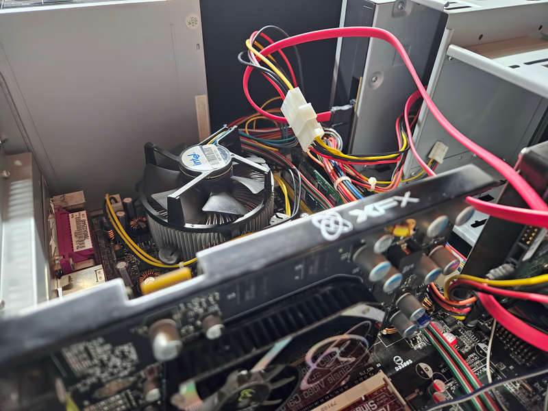 XP Gaming PC with extras