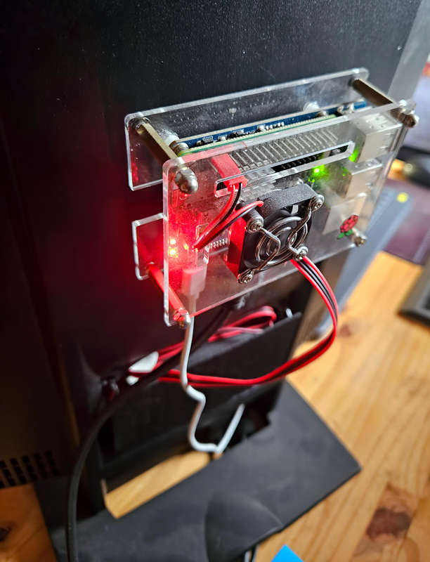 Raspberry Pi based Macintosh emulator