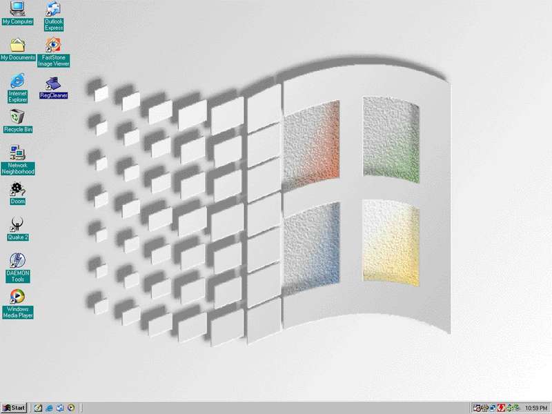 Pentium 4 Windows 98 PC 2005