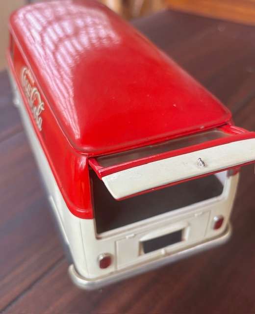 Coca Cola VW diecast Combi 1-24