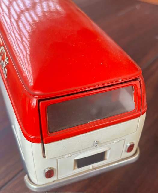 Coca Cola VW diecast Combi 1-24