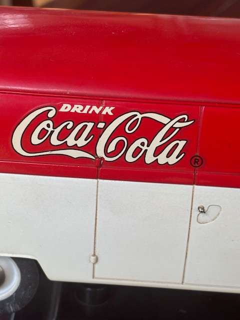 Coca Cola VW diecast Combi 1-24