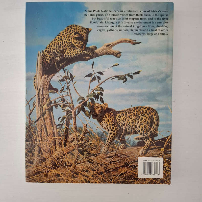 African Seasons: Wildlife at the Waterhole - Bone, Craig and Chambers, Alistair