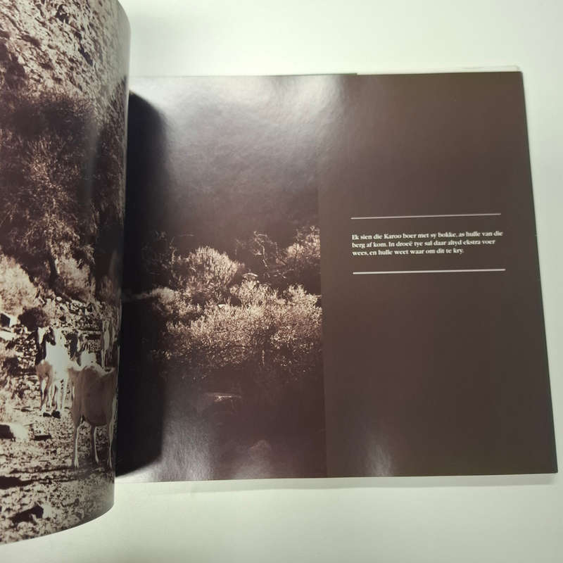 Karoo Pastoraal Fotografiese Essay (Tom Burgers) SIGNED