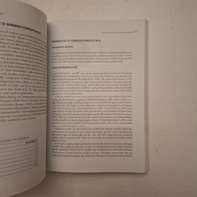 Indigenous Knowledge of Namibia (Kazhila C. Chinsembu, Ahmad Cheikhyoussef, Davis Mumbengegwi)
