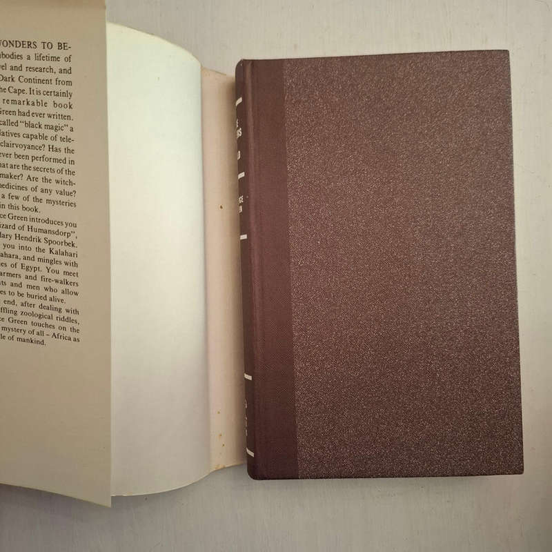 These Wonders to Behold: experiences and discoveries of an author in search of  (Lawrence G. Green)