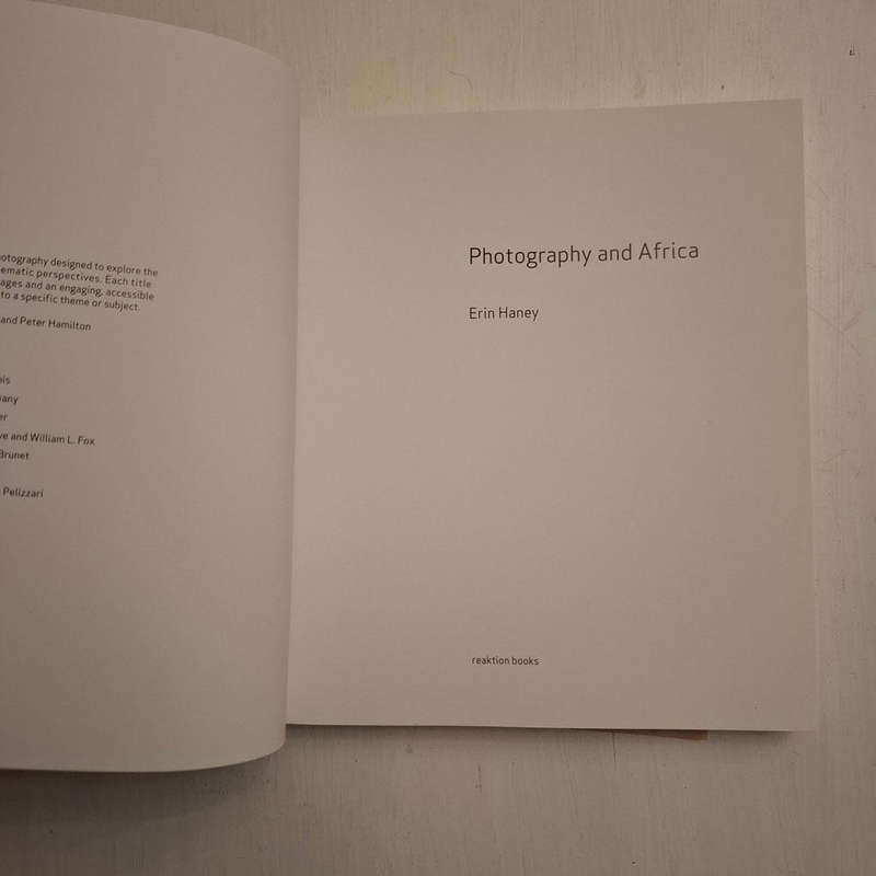 Photography and Africa (Reaktion Books - Exposures)  Erin Haney