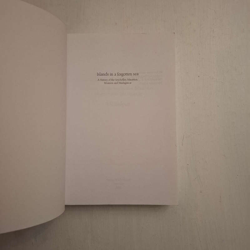 Islands in a Forgotten Sea (T.V. Bulpin)