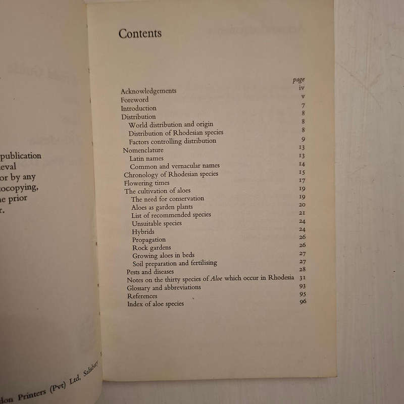 A Field Guide to the Aloes of Rhodesia (Oliver West)