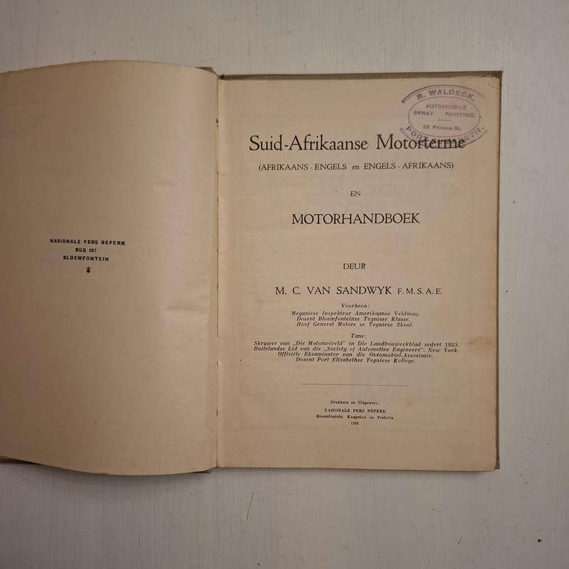Suid-Afrikaanse Motorterme (Afrikaans - Engels en Engels - Afrikaans) en Motorhandboek
