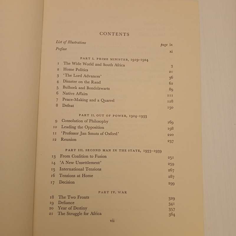 Smuts, The Fields Of Force 1919 - 1950  (W.K. Hancock)