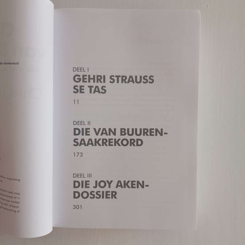 Clarence van Buuren: Die man agter die donkerbril