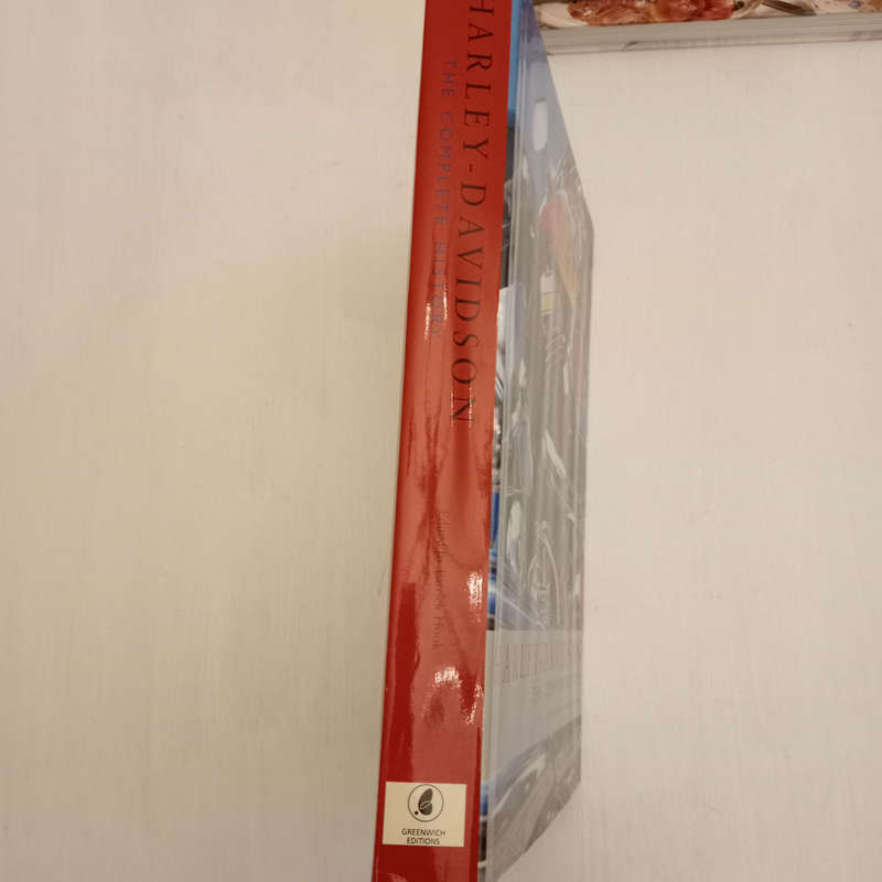 Harley Davidson the Complete History (Patrick Hook (ed))