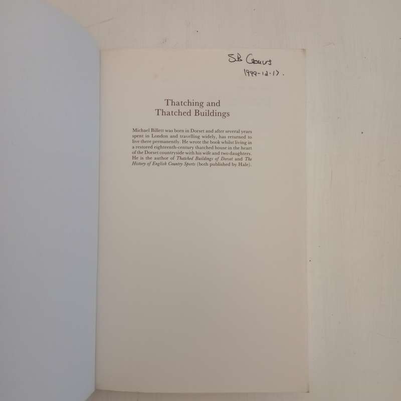 Thatching and Thatched Buildings - Michael Billett