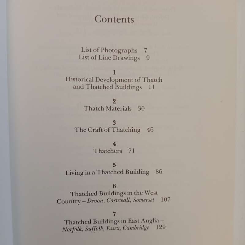 Thatching and Thatched Buildings - Michael Billett