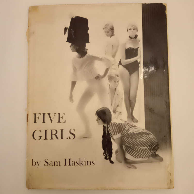 Five Girls - Sam Haskins (Photos)