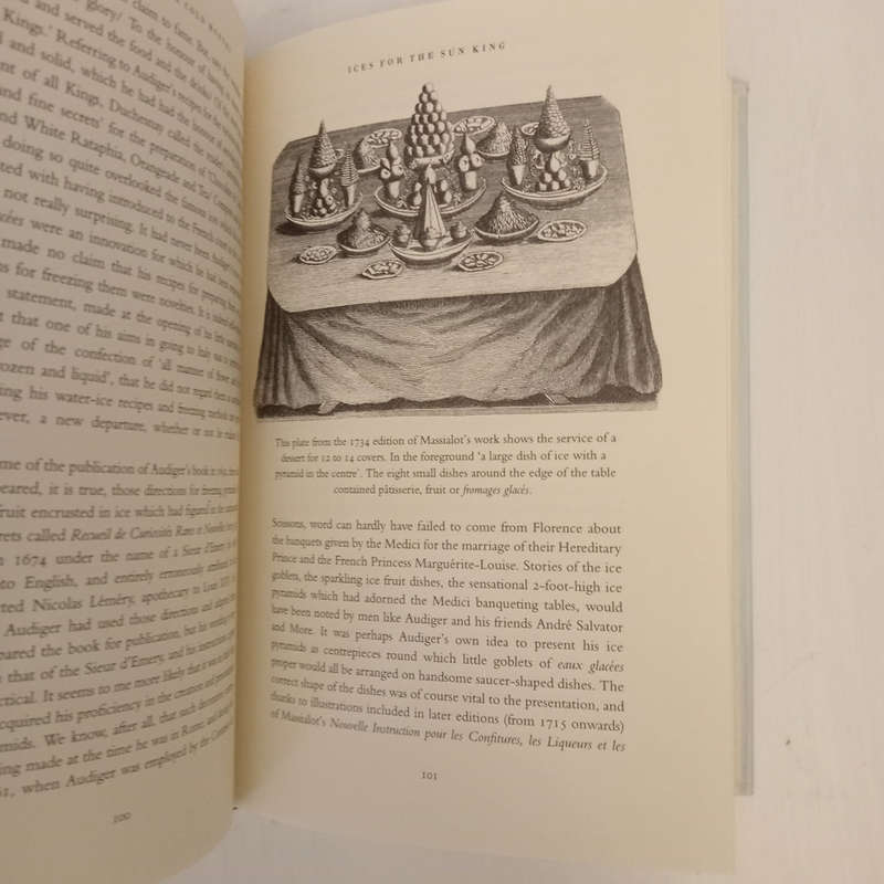 Harvest of the Cold Months: The Social History of Ice And Ices  (Elizabeth David)