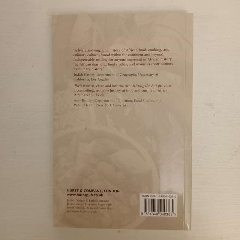 Stirring the Pot: A History of African Cuisine (James C. McCann)