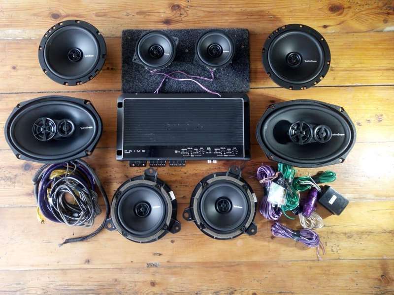 Rockford Fosgate Car Audio Amp and Speakers