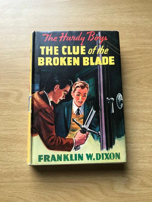 The Clue of the Broken Blade - The Hardy Boys - Franklin W. Dixon