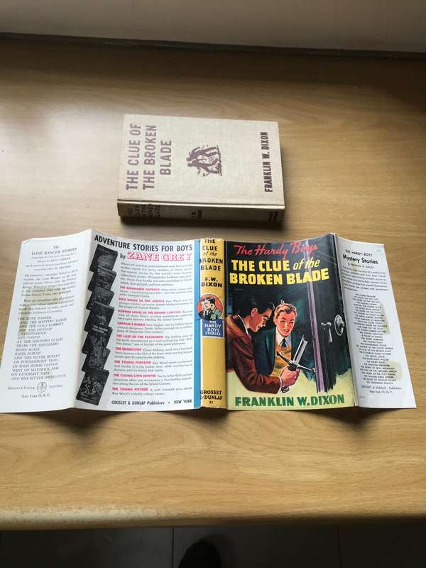 The Clue of the Broken Blade - The Hardy Boys - Franklin W. Dixon