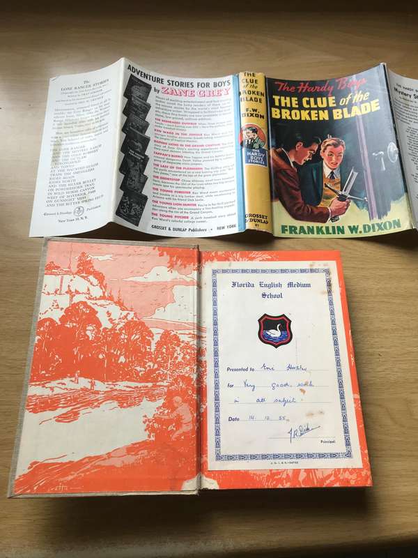 The Clue of the Broken Blade - The Hardy Boys - Franklin W. Dixon