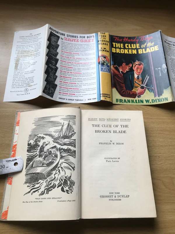 The Clue of the Broken Blade - The Hardy Boys - Franklin W. Dixon