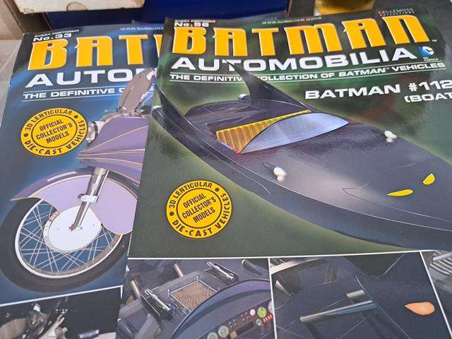 BATMAN AUTOMOBILIA MAGAZINES