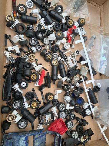 SLOT CAR SCRAP YARD