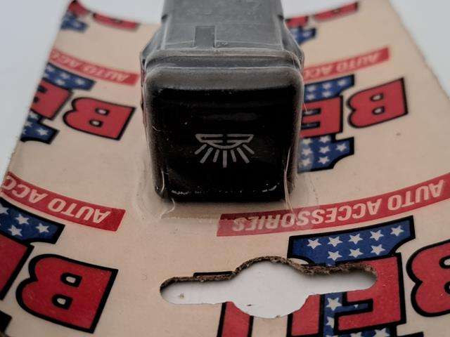 UNIVERSAL SWITCHES