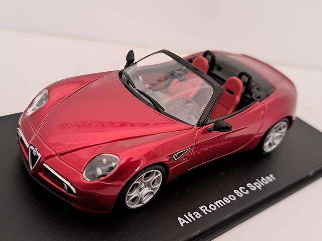 ALFA ROMEO 8C SPIDER
