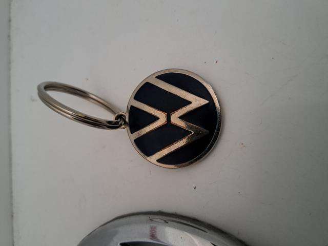 2 VOLKSWAGEN KEY RINGS WITH VW BADGE