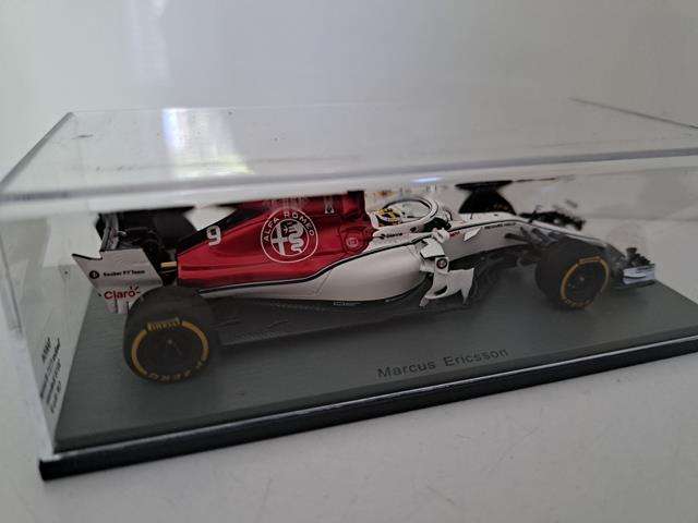 SAUBER C37 ALFA ROMEO/ FERRARI 2018 BAHRAIN NO9