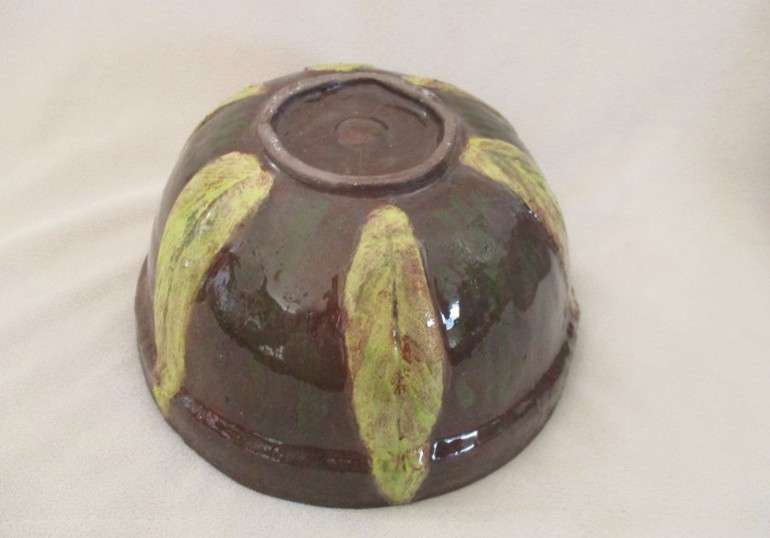 Awesome rustic African hand made glazed art pottery lidded dish - a budding Ardmore artist?