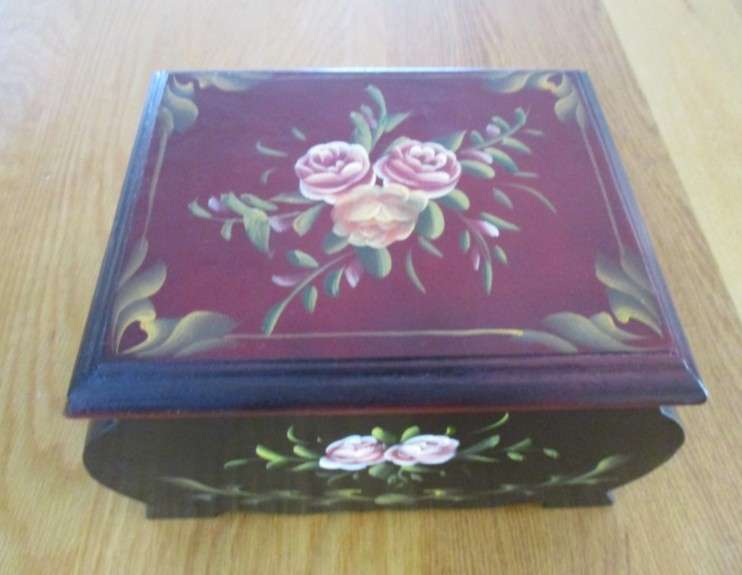 Stunning vintage hand painted wooden boudoir box/small chest