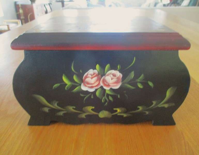Stunning vintage hand painted wooden boudoir box/small chest