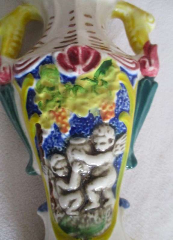 Vintage hand painted majolica cherub vase - Japanese?