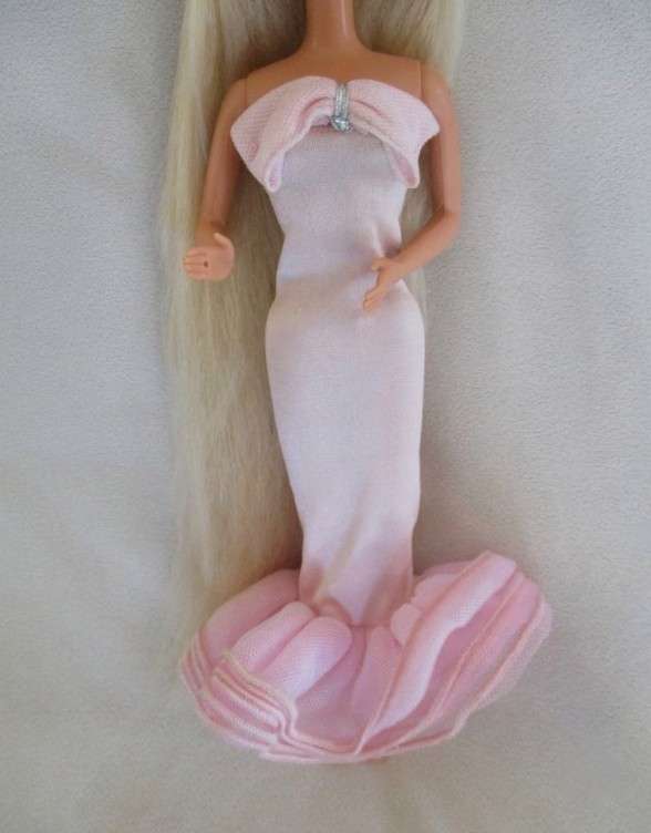 Vintage 1991/92 Totally Hair Barbie with very long hair and in lovely dress - knees bend