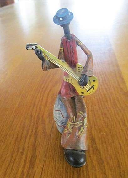 Cool vintage Blues Band art figurines