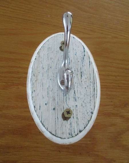 Mission's House decor all-purpose clothes/towel hook on wooden base with wall screws
