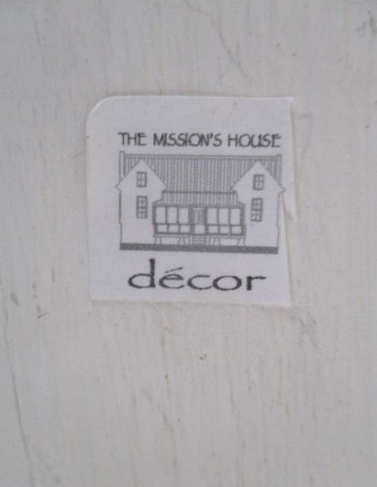 Mission's House decor all-purpose clothes/towel hook on wooden base with wall screws