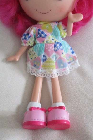 1996 Larger size Lalaloopsy doll with beautiful pink curls