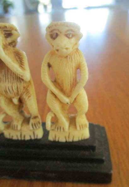 Four cute wise monkeys - made in Italy - Hear no evil, see no evil, speak no evil, do no evil