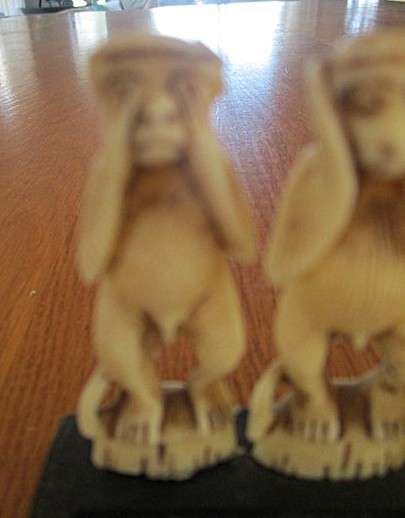 Four cute wise monkeys - made in Italy - Hear no evil, see no evil, speak no evil, do no evil